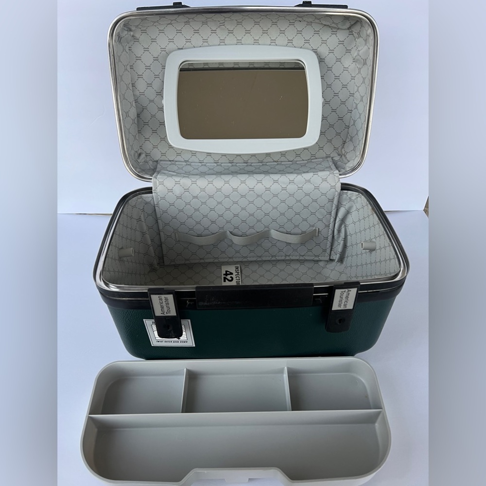 Vintage American Tourister Make Up/ Travel Hard Case Luggage - Picture 8 of 10